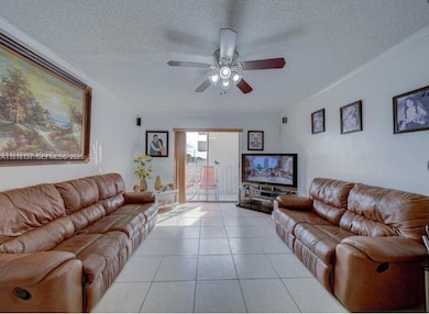 6950 W 6th Ave unit 416, Hialeah, FL 33014 - photo 5