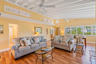 4 - Living Room 1