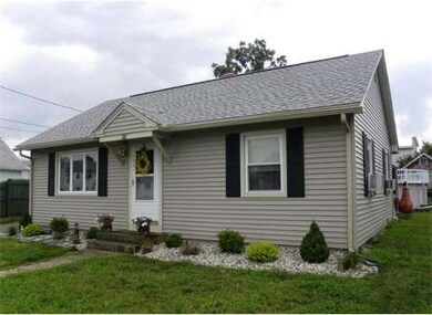 28 Carol St, Ludlow, MA 01056 - photo 2