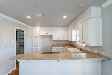 213 Camelot Dr, Weatherford, TX 76086 - photo 7