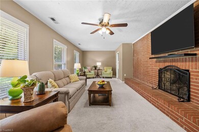 628 Kennedy Country Dr, Asheboro, NC 27205 - photo 4