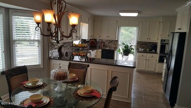 Kitchen 3