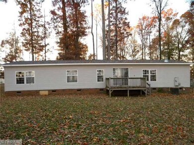 123 Clove Ln, Statesville, NC 28677 - photo 2