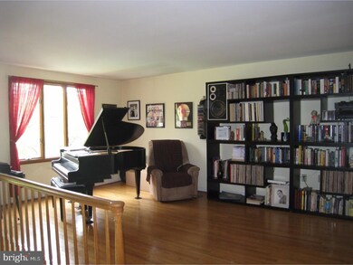 24 Rolling Rd, Stratford, NJ 08084 - photo 4