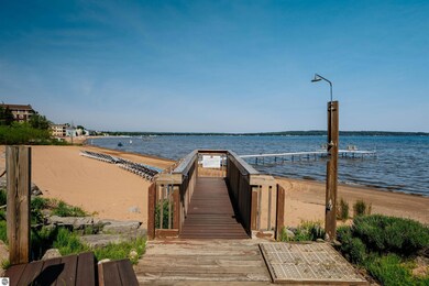 2035 N Us-31 N unit 502-43, Traverse City, MI 49686 - photo 5
