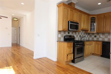 977 Summit Ave, Jersey City, NJ 07307 - photo 3