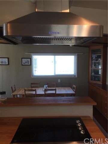 Dacor Range and Dacor Hood Vent