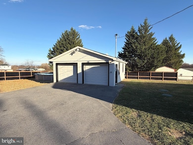 3032 Dry Run Rd, Martinsburg, WV 25403 - photo 3