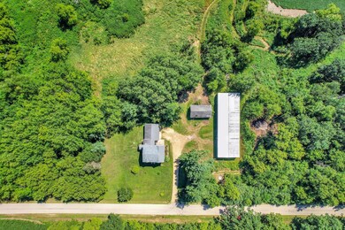 N9390 Benson Rd, Brooklyn, WI 53521 - photo 4