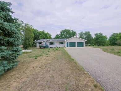 1215 E Lake Geneva Rd NE unit NE, Alexandria, MN 56308 - photo 2