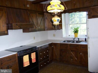 1039 Church Rd, East Greenville, PA 18041 - photo 6