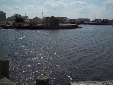 25 N Commodore Dr, Little Egg Harbor Township, NJ 08087 - photo 6