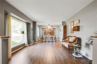 10210 Century Ln, Lenexa, KS 66215 - photo 3