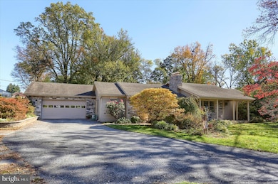 211 Frederick St, Highspire, PA 17034 - photo 3