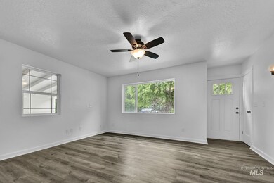 320 Almond St, Nampa, ID 83686 - photo 6