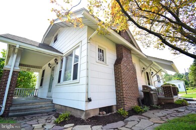 183 Claremont Ave, Tamaqua, PA 18252 - photo 4