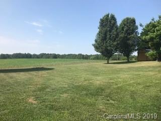 111 Greenfield Dr W, Statesville, NC 28625 - photo 2