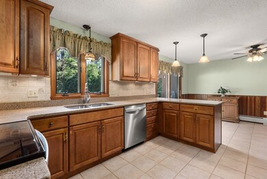 6 Edward Ave, Southampton, MA 01073 - photo 7