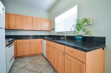 Kitchen 1