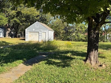 204 N Patterson St, Hot Springs National Park, AR 71913 - photo 3