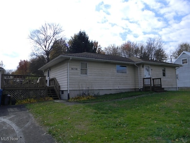 8038 Thompson Sharpsville Rd, Masury, OH 44438 - photo 3