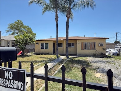 818 E C St, Colton, CA 92324 - photo 3