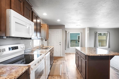 2220 SW Green Ln, Waldport, OR 97394 - photo 5