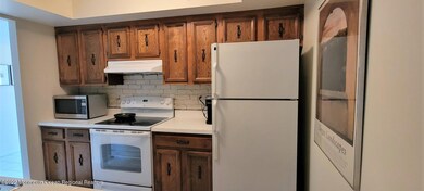 108 Walnut Dr, Spring Lake, NJ 07762 - photo 4