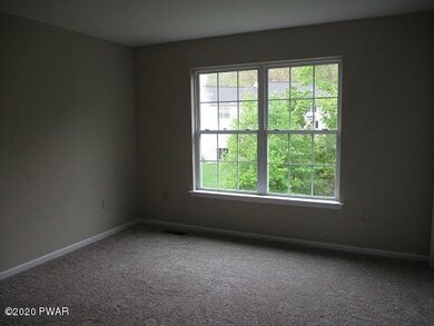 162 N Chestnut Dr, Drums, PA 18222 - photo 7