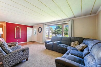 235 Adams St, Maynard, IA 50655 - photo 2