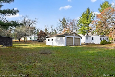 10 S Imperial Dr, Tawas City, MI 48763 - photo 3