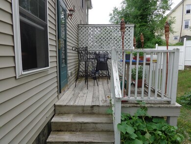 6A Meadow View Dr unit 9, Sanford, ME 04073 - photo 4