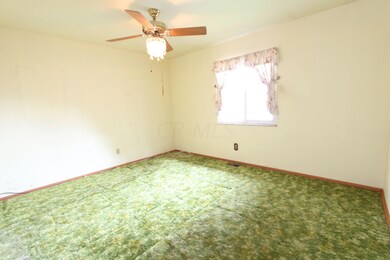 2768 Fleet Rd, Columbus, OH 43232 - photo 6