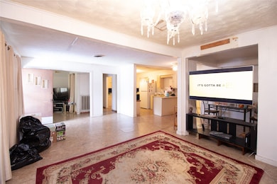 4934 Gren St, Houston, TX 77021 - photo 4