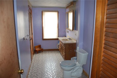 114 Bellevue Ave, North Smithfield, RI 02896 - photo 7