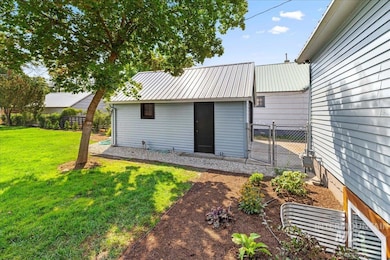 914 W 3rd St, Weiser, ID 83672 - photo 7