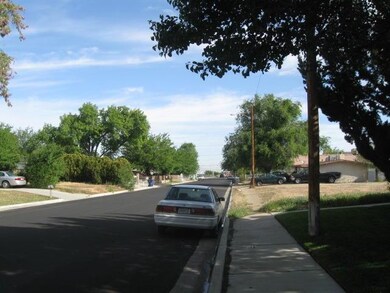 38646 4th St E, Palmdale, CA 93550 - photo 7