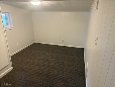 604 Crider Ave NE, New Philadelphia, OH 44663 - photo 3