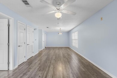 4274 Calinda Ln unit 221, Niceville, FL 32578 - photo 7