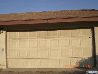 2 cAR DETACHED GARAGE
