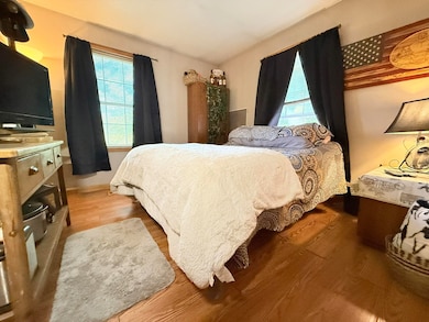 223 Chestnut St, Claremont, NH 03743 - photo 7