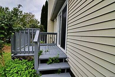 5 Windsor Place, Albany, NY 12209 - photo 5