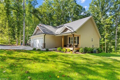 470 Parksfield Trail, Ramseur, NC 27316 - photo 2