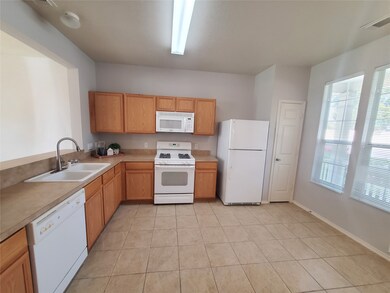 2806 Legends Crest Dr, Spring, TX 77386 - photo 7