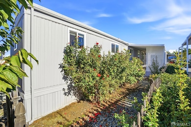 344 Via Valencia unit 130, Pacheco, CA 94553 - photo 4