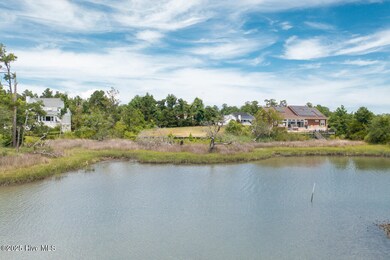 006_113_waters_edge_drive-12