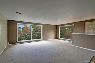 215 Upper Edmonds St, Edmonds, WA 98020 - photo 7