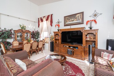 04_Living-Room-02