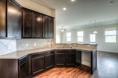 10643 Jordan Heights Dr, Houston, TX 77016 - photo 5