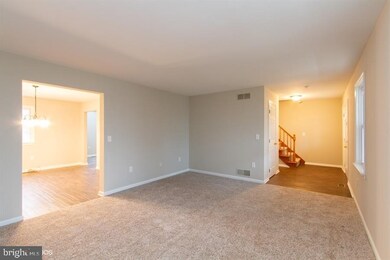 5040 Spruce Ln, Mohnton, PA 19540 - photo 3